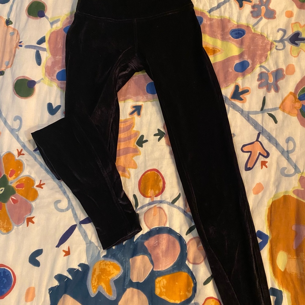 Lululemon Black Velvet leggings